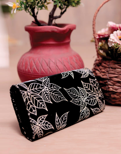 Leaf Designer Wallet Clutch